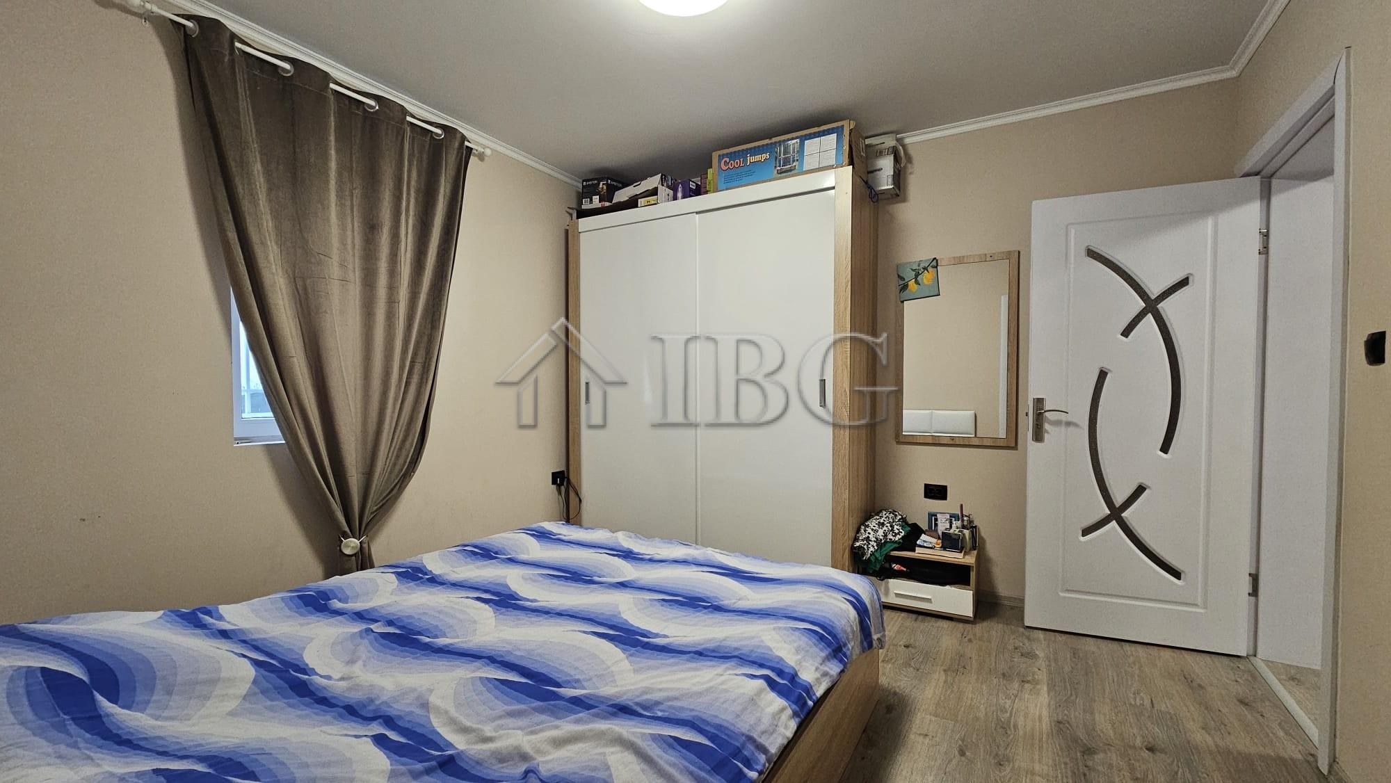House with 3 bedroooms and yard 1,000 sq.m. Orizare, 15 km to the sea — photo 20 of 24