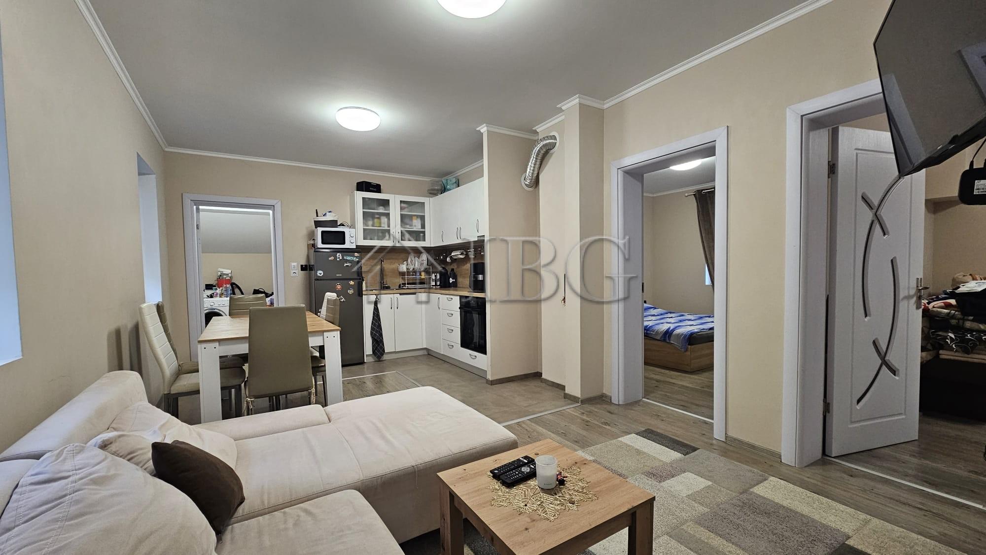 House with 3 bedroooms and yard 1,000 sq.m. Orizare, 15 km to the sea — photo 7 of 24
