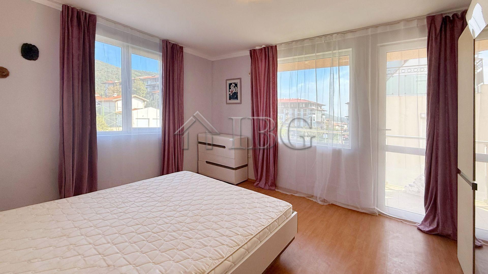 2-Bedroom Apartment with Sea View in Vista Residence, Sveti Vlas — photo 15 of 19