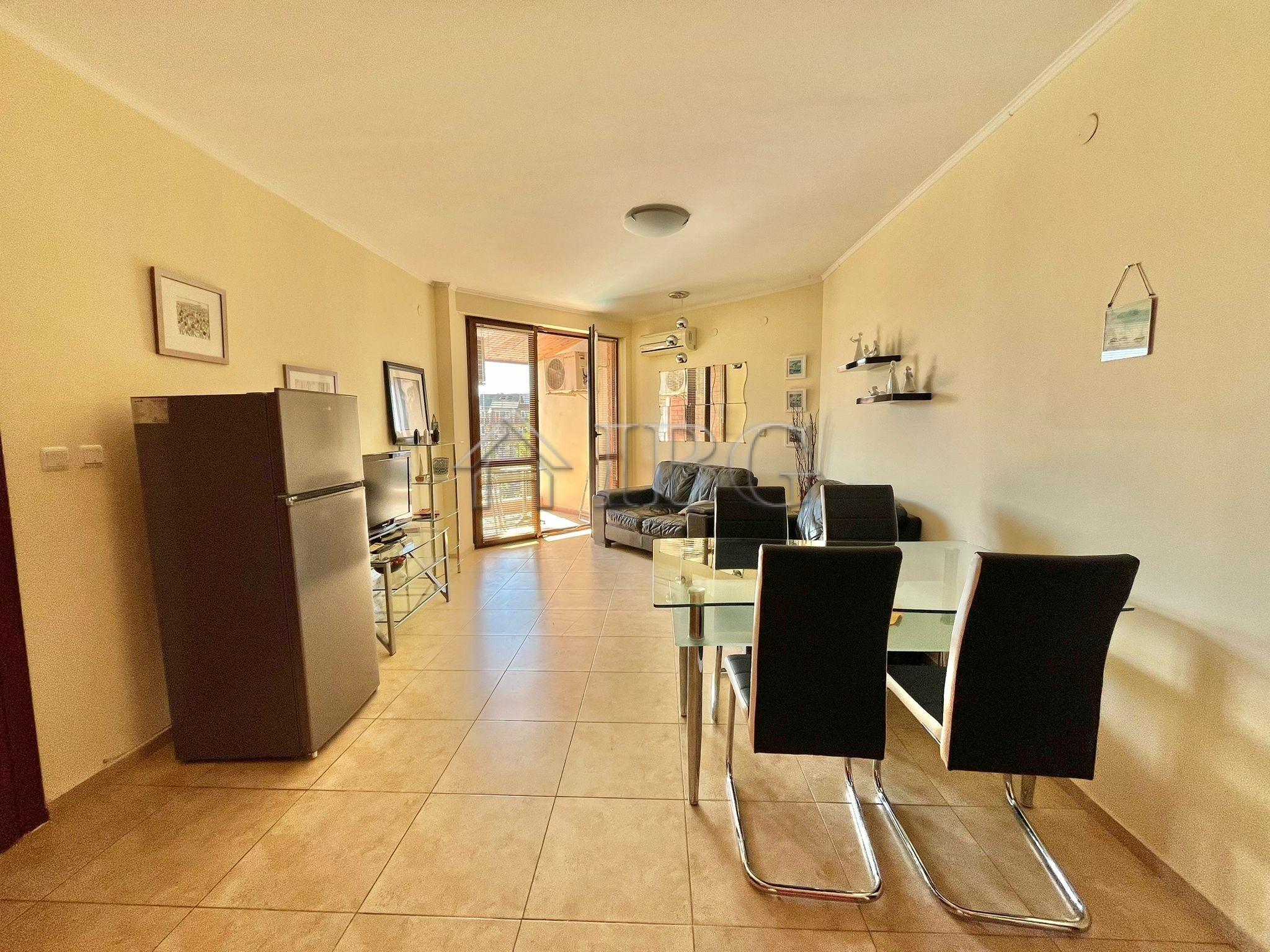 Spacious 3-Bedroom Apartment in Apollon 4, Ravda — photo 2
