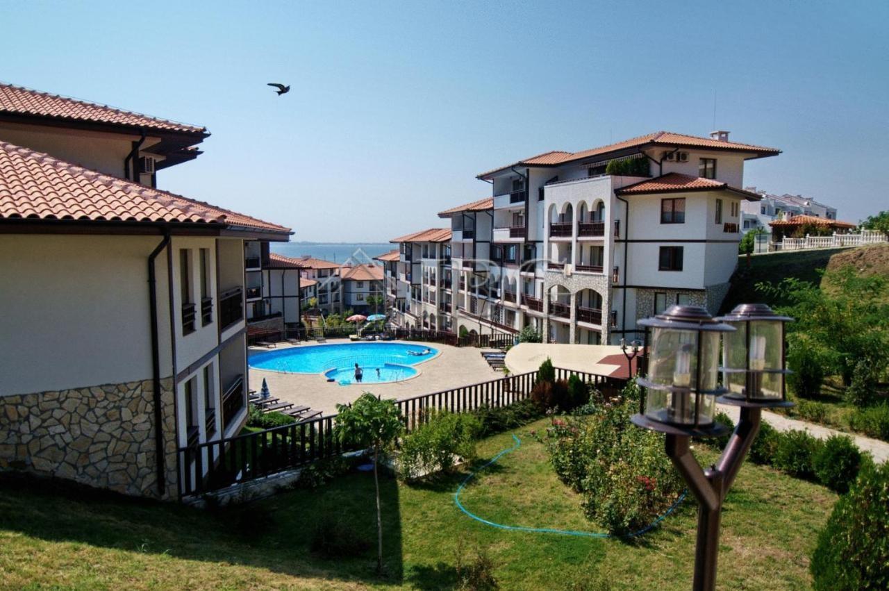 Spacious Studio for Sale Arena 1, Sveti Vlas Next to the Beach & Marina Dinevi — photo 18 of 25