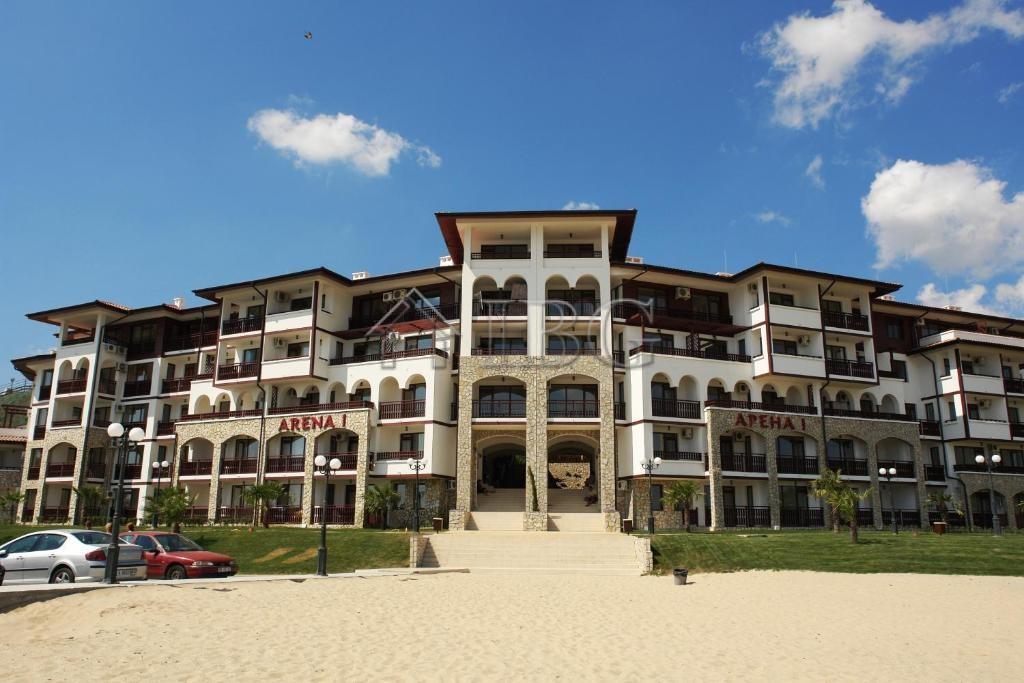 Spacious Studio for Sale Arena 1, Sveti Vlas Next to the Beach & Marina Dinevi — photo 21 of 25