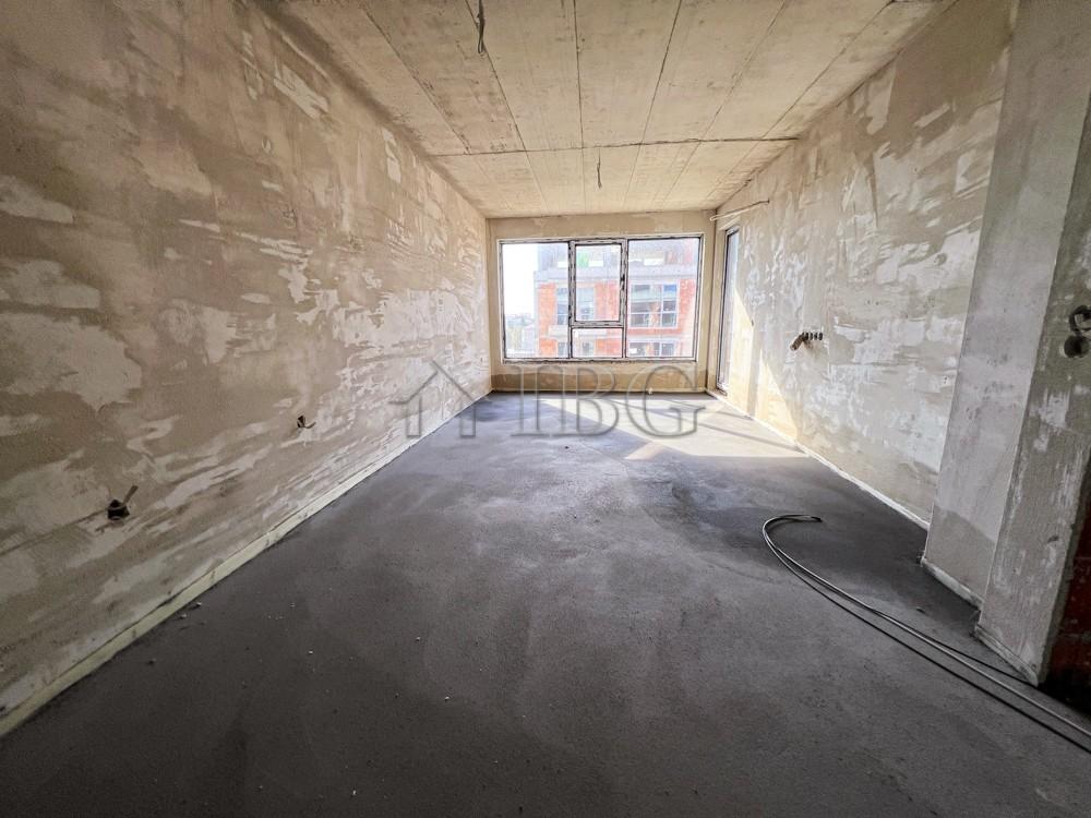 1-Bedroom Apartment in Pomorie New Residential Building — photo 11 of 18