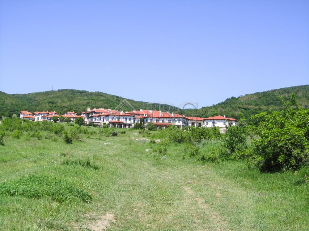 Plot near Sunny Beach, Kosharitsa - Yovche Dere Area — main photo
