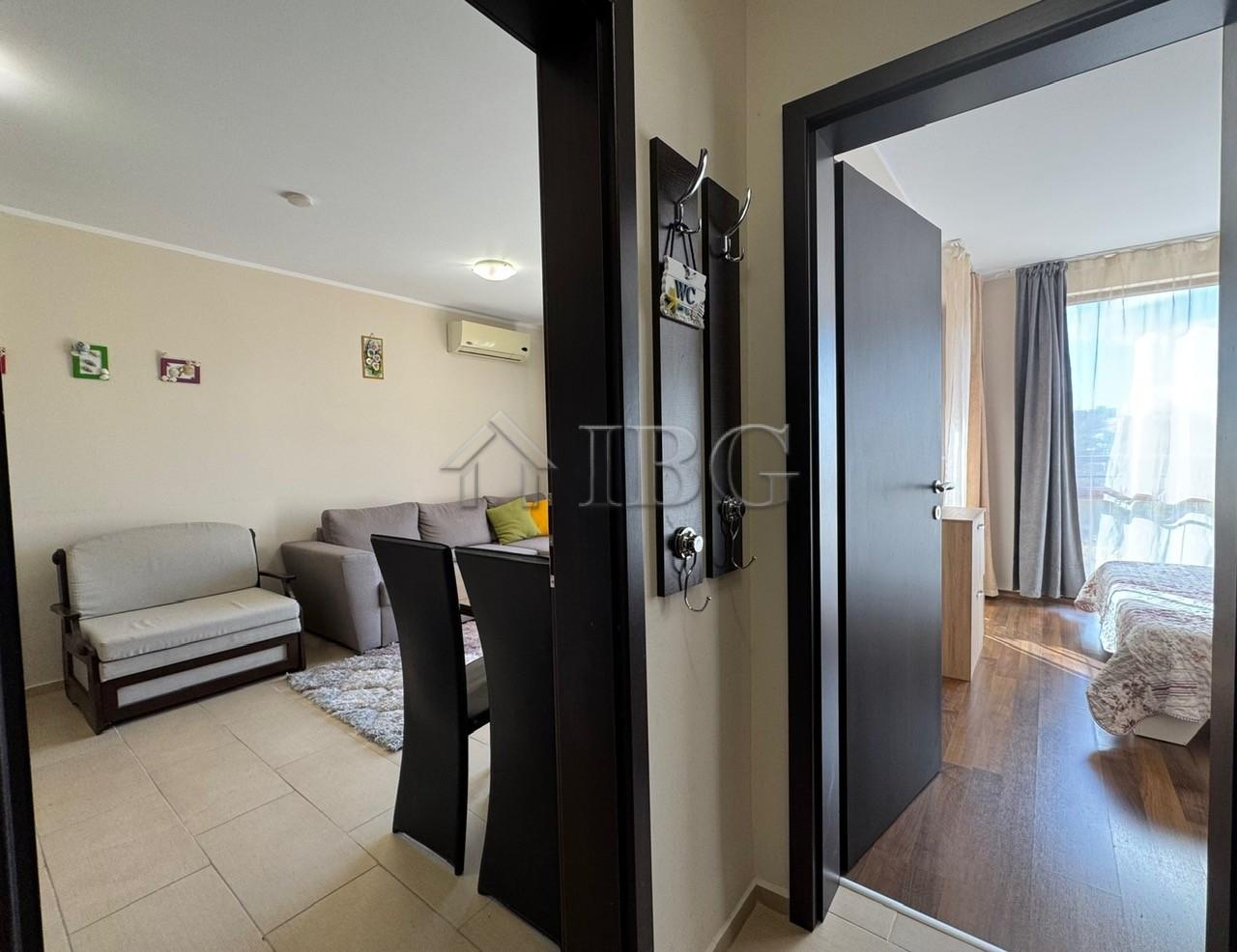 1-Bedroom Apartment with Pool View in Harmony Suites 1 Sunny Beach — photo 7 of 20
