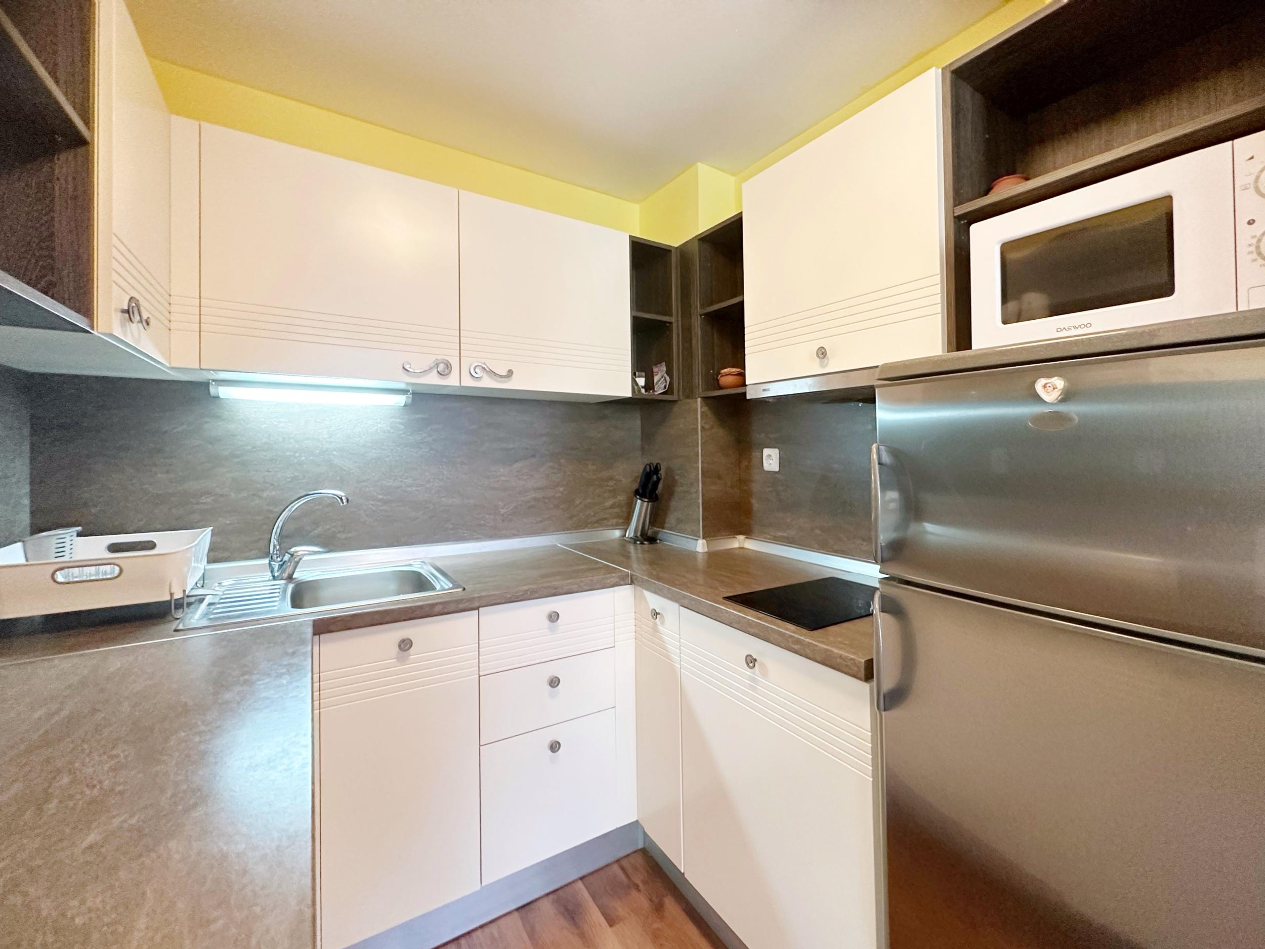 2-Bedroom Apartment in Peter House Complex, Sunny Beach — photo 5 of 15
