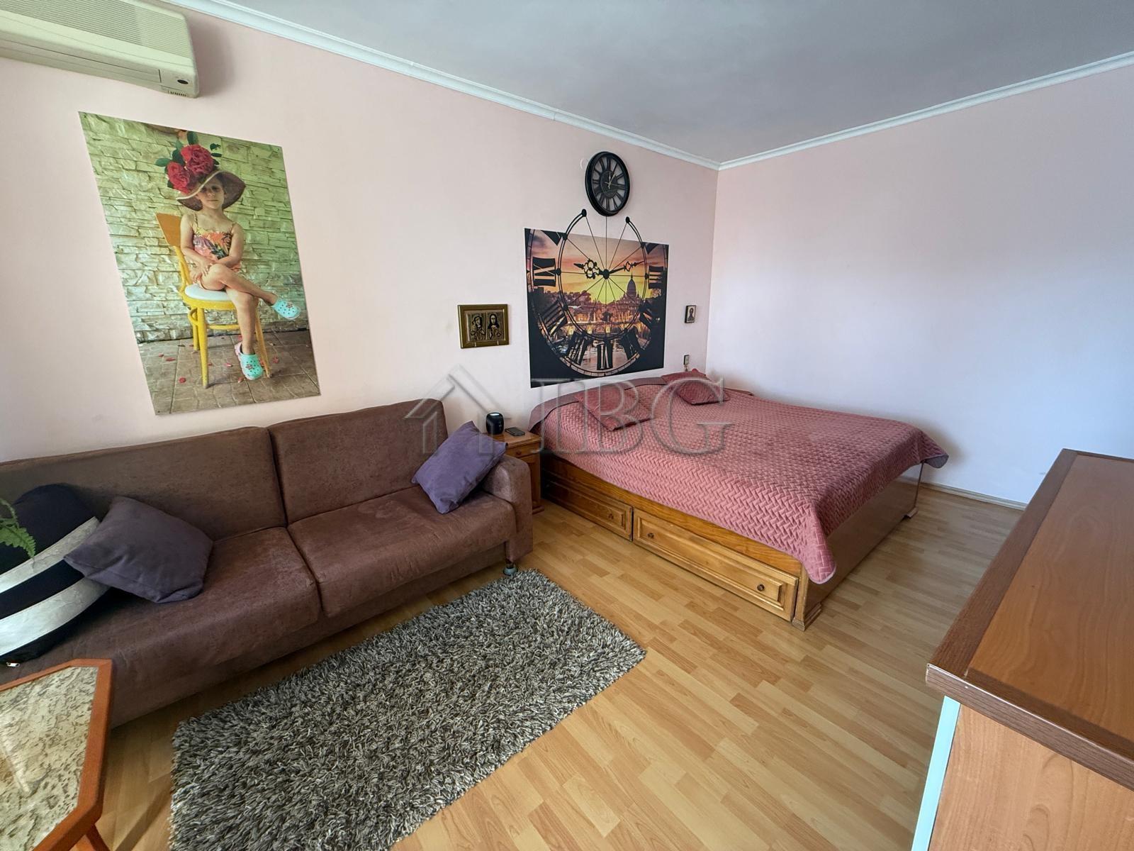 Spacious Studio with Balcony for Sale Sun City 1, Sunny Beach — photo 3