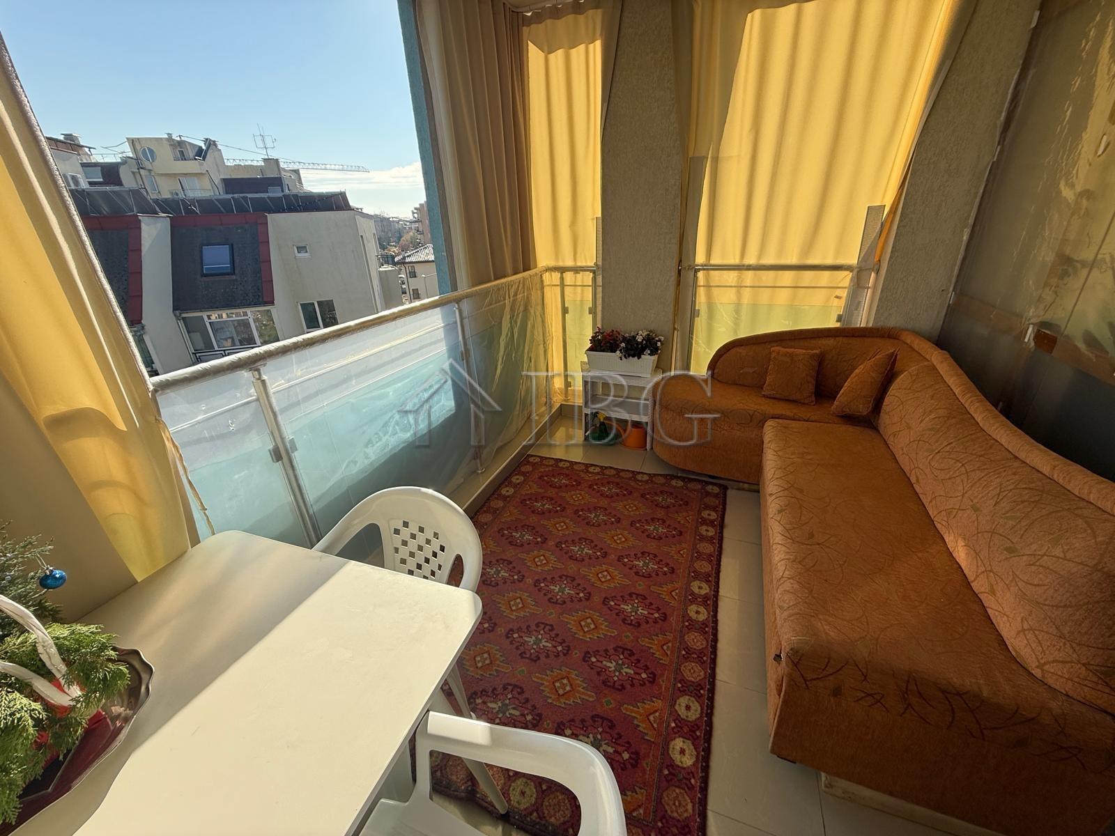 Spacious Studio with Balcony for Sale Sun City 1, Sunny Beach — photo 10 of 14