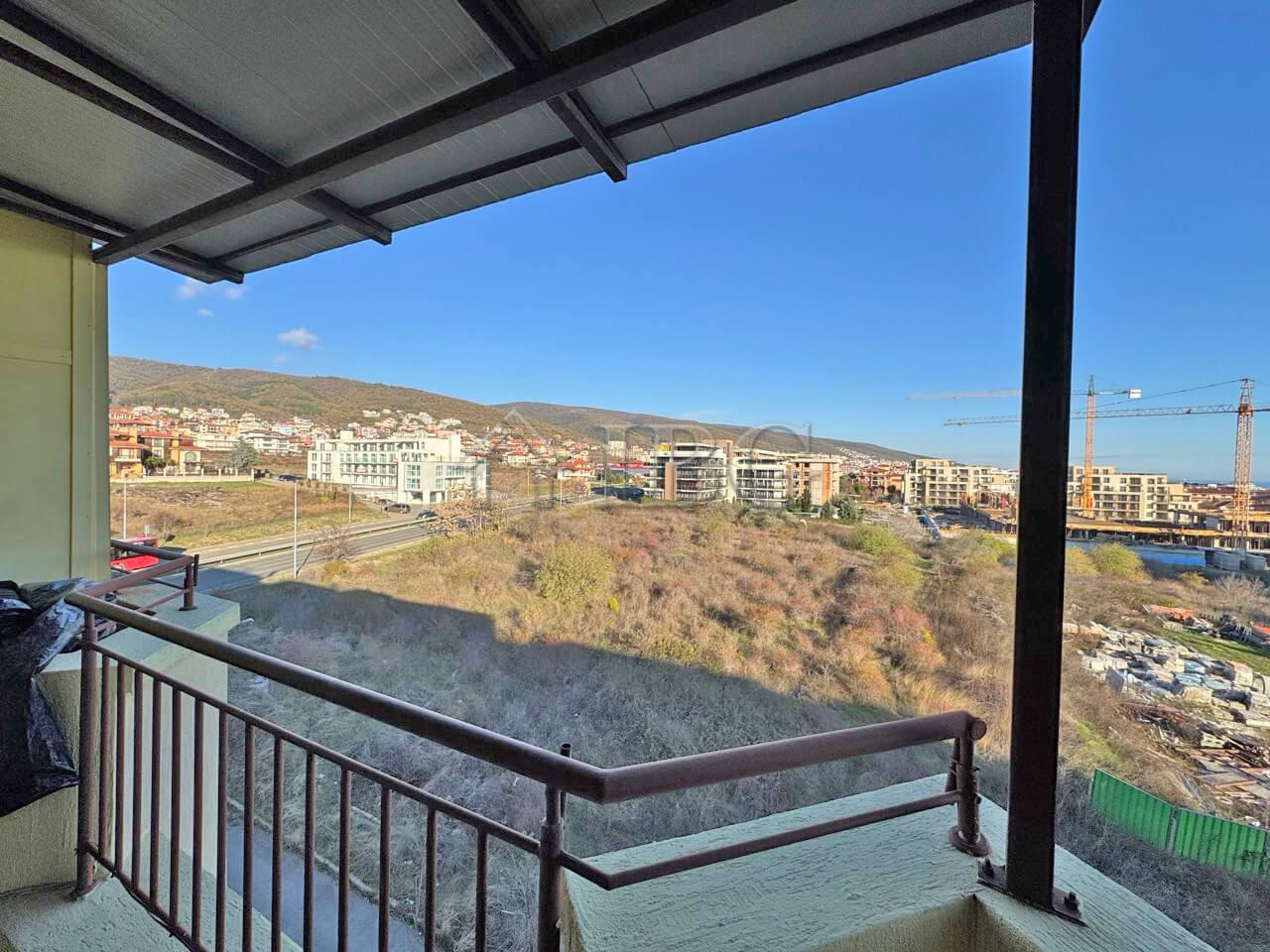 Spacious 1-Bedroom Apartment with Large Terrace in Antonia Complex, Sveti Vlas — photo 15 of 18