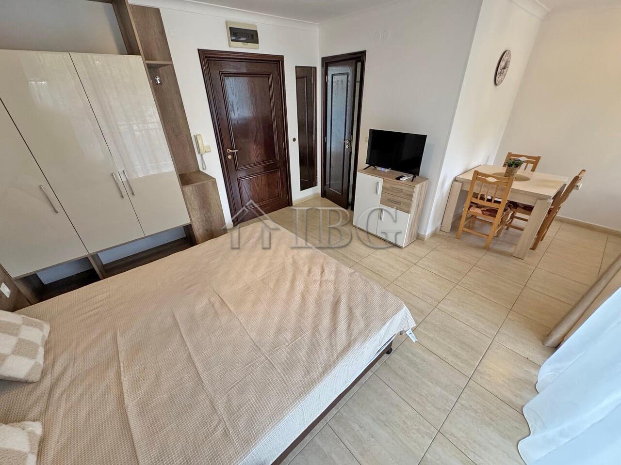 Spacious Studio for Sale Arena 1, Sveti Vlas Next to the Beach & Marina Dinevi — photo 14 of 25