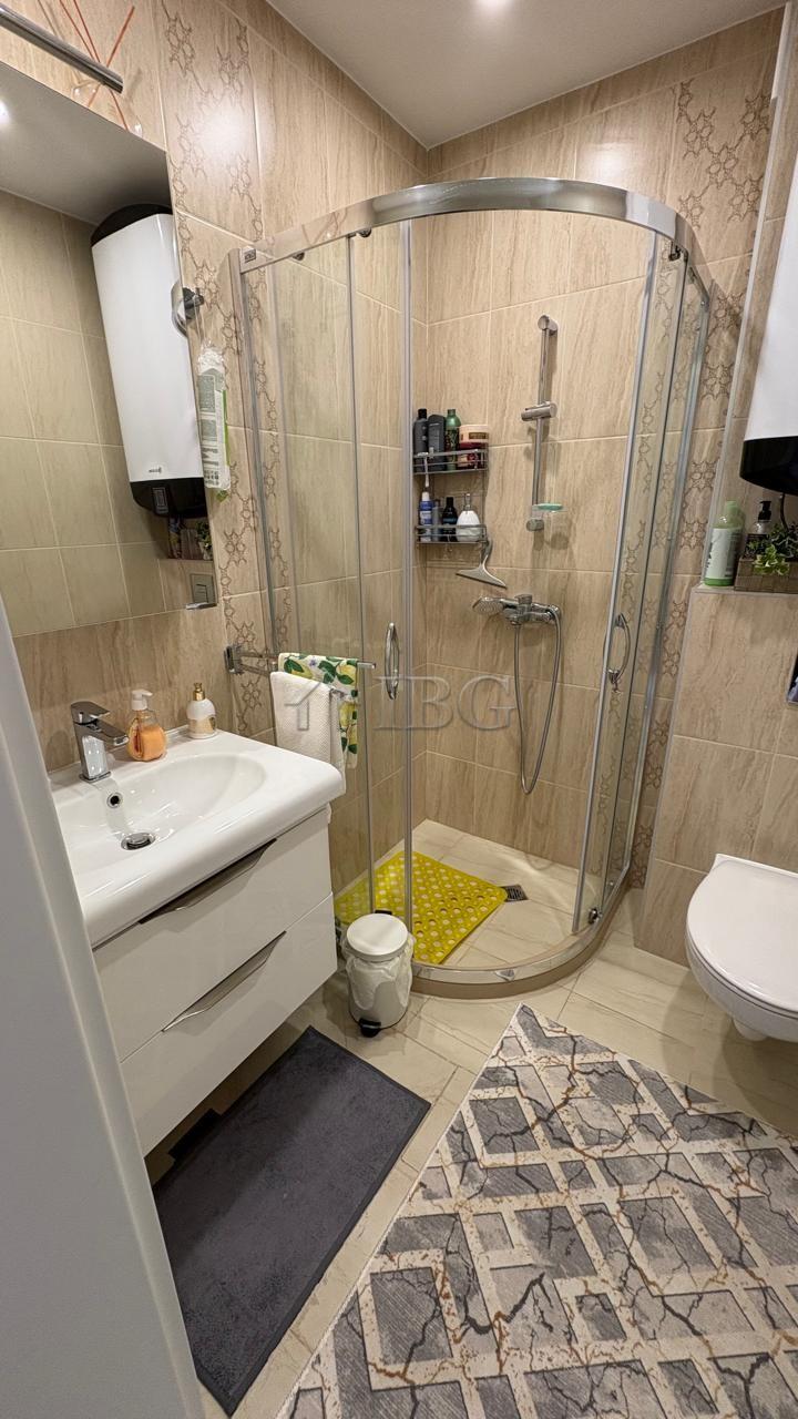 1-Bedroom Apartment with Pool and Yard View in Pomorie Residence, Pomorie — photo 16 of 18