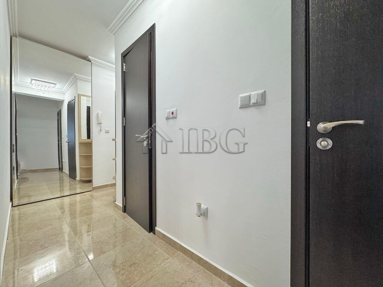 Apartment with 2 bedrooms, 2 bathrooms Pool View Phoenix, Sveti Vlas - Dinevi Resort — photo 23 of 23