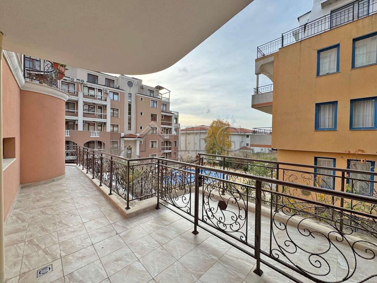 Apartment with 2 bedrooms, 2 bathrooms Pool View Phoenix, Sveti Vlas - Dinevi Resort — photo 3
