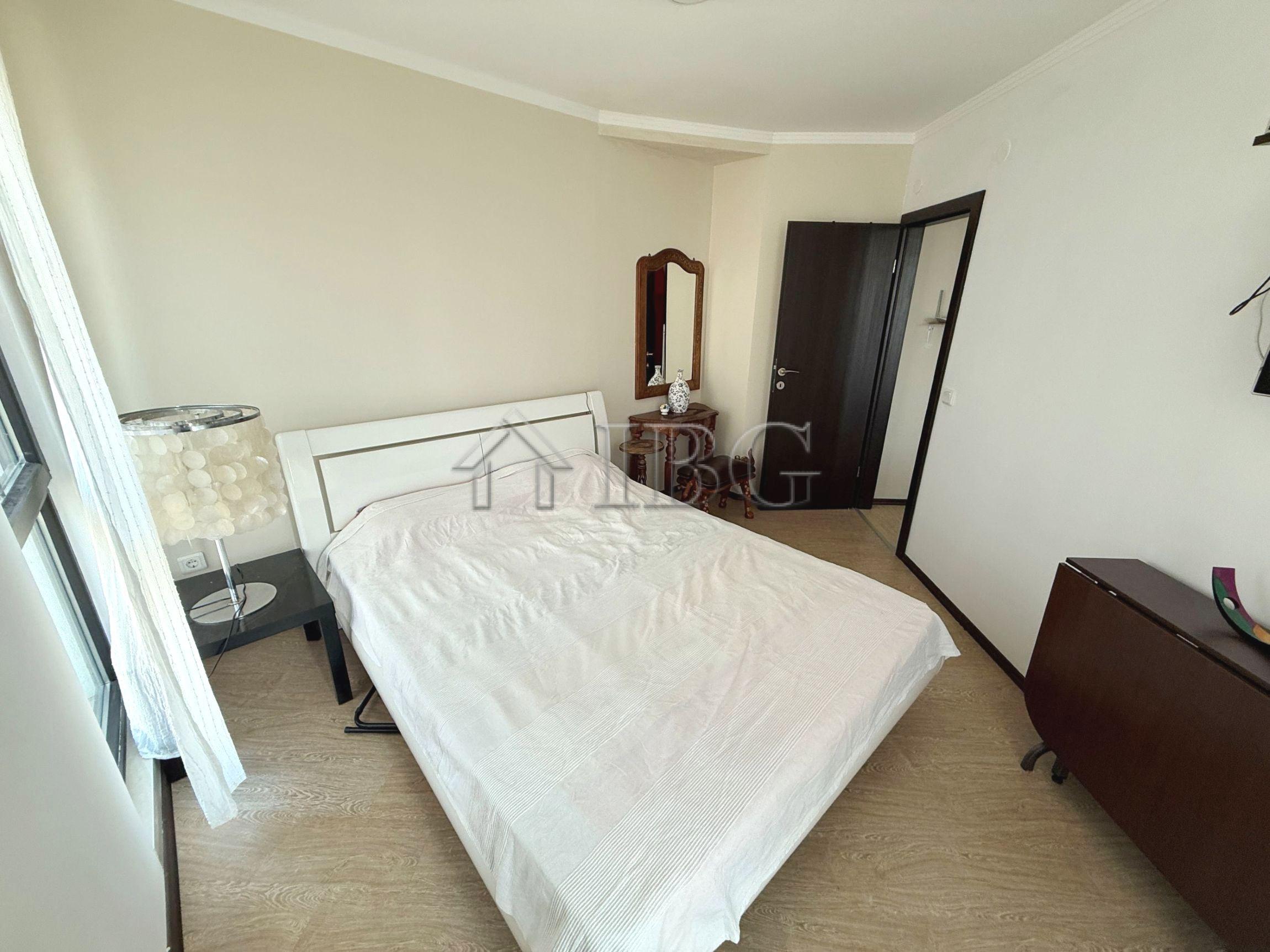 Apartment with 1 Bedroom (2 Rooms) + Big Terrace South Bay, Sveti Vlas — photo 9 of 11