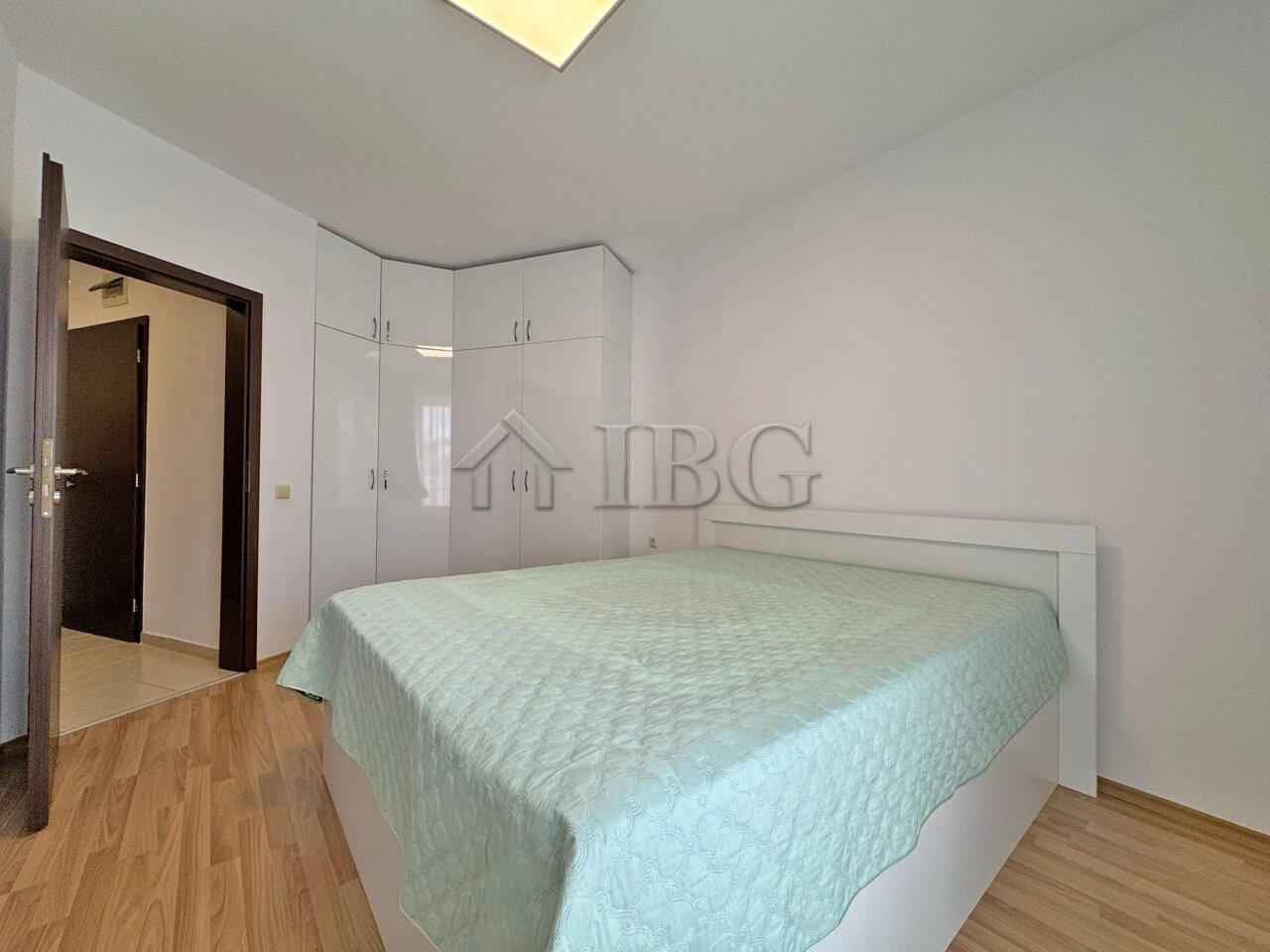 Comfortable One-Bedroom Apartment with Pool View VIP Image, Sunny Beach — photo 11 of 15