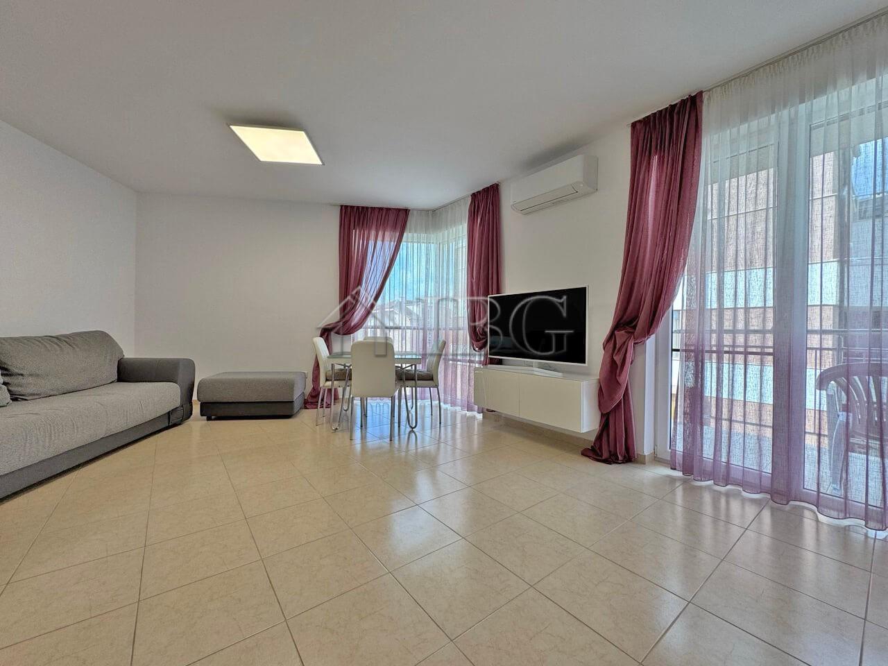 Comfortable One-Bedroom Apartment with Pool View VIP Image, Sunny Beach — photo 5