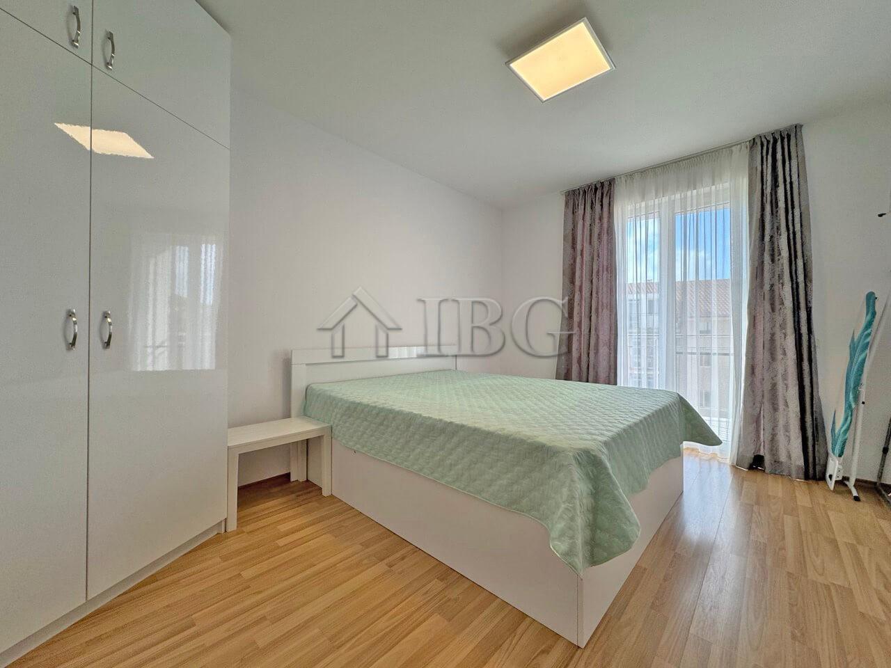 Comfortable One-Bedroom Apartment with Pool View VIP Image, Sunny Beach — photo 9 of 15