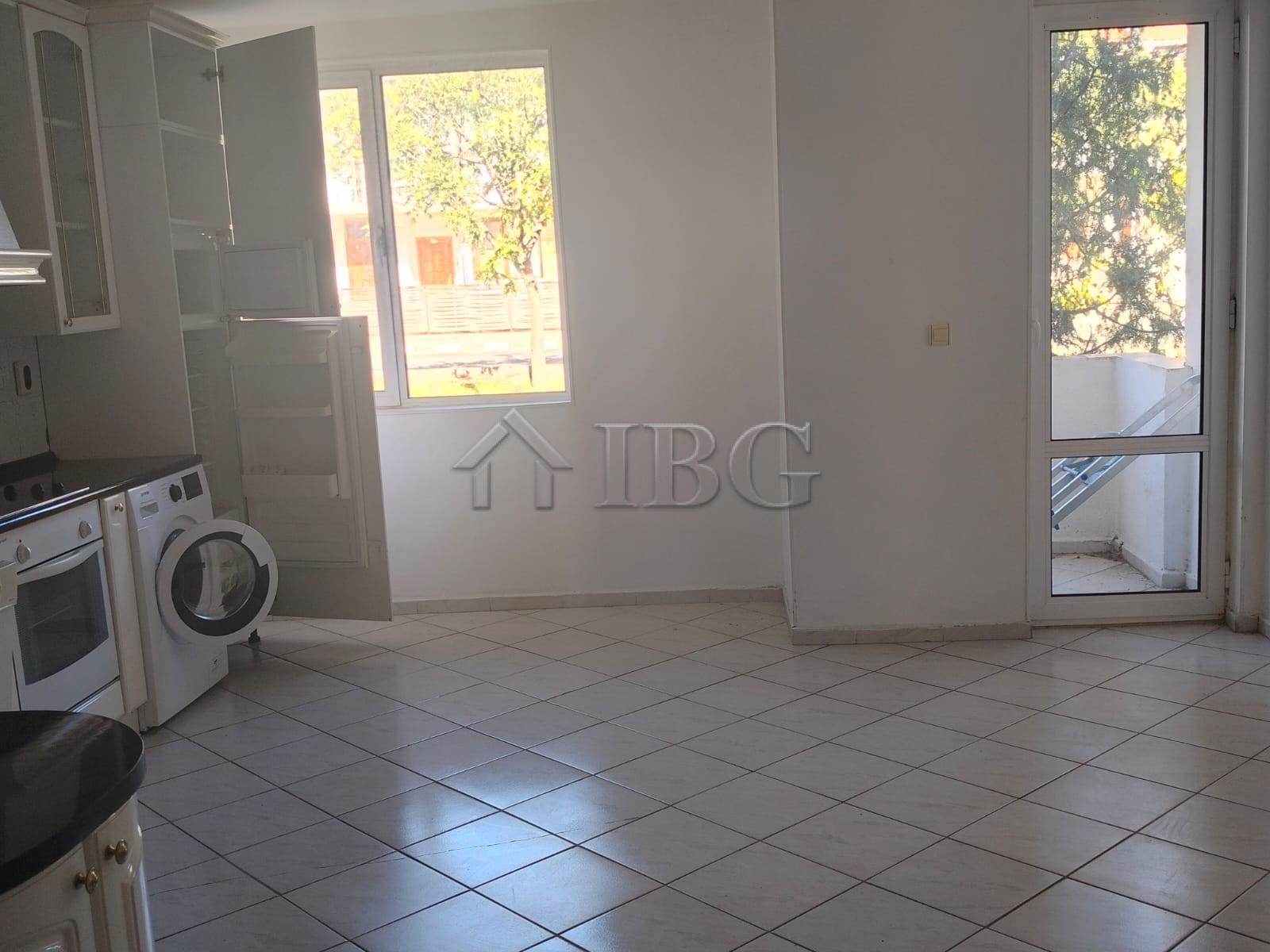 Spacious Maisonette with Panoramic Sea Views Russalka Area, Sveti Vlas — photo 11 of 25