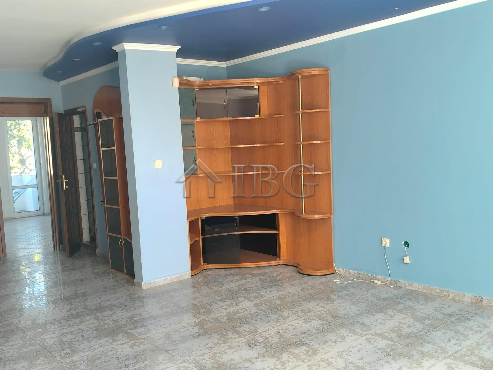 Spacious Maisonette with Panoramic Sea Views Russalka Area, Sveti Vlas — photo 12 of 25