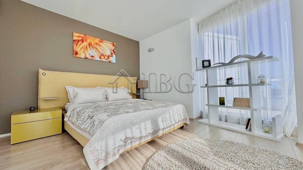 237 sq. m. Apartment with 2 bedrooms, sea and pool views in Atlantis Resort & Spa, Sarafovo, Burgas — photo 11 of 24