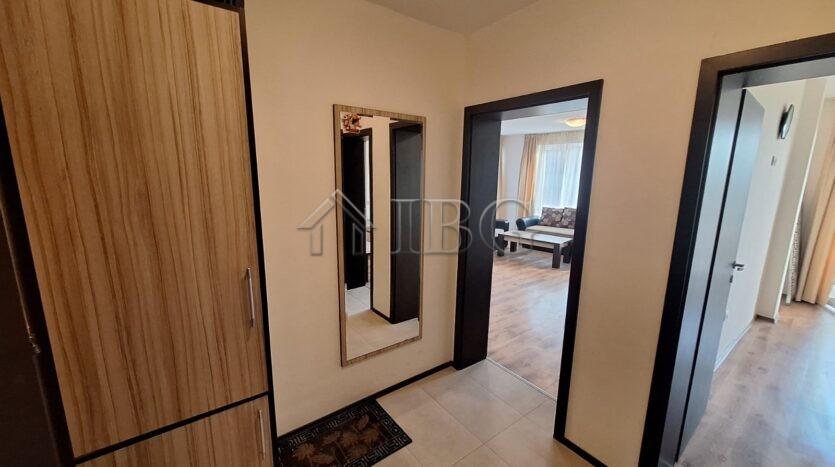Spacious One-Bedroom Apartment in Mirni Complex, Sveti Vlas — photo 7 of 16