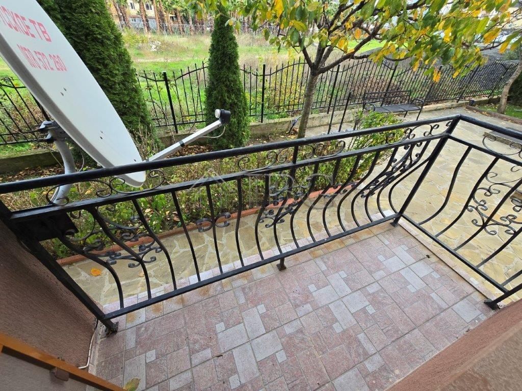 Apartment with 3 bedrooms and 2 bathrooms in Elitonia 2, Ravda — photo 4