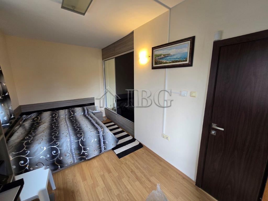 Apartment with 3 bedrooms and 2 bathrooms in Elitonia 2, Ravda — photo 9 of 14