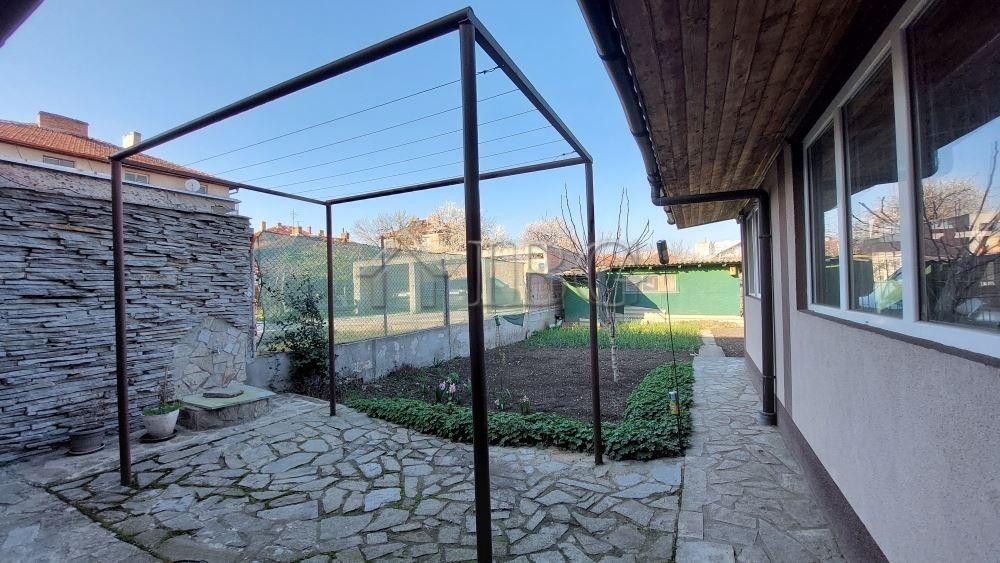 Family house with 3 Bedrooms and 2 Bathrooms located in the newest quarter in Burgas - Meden Rudnik — photo 24 of 24