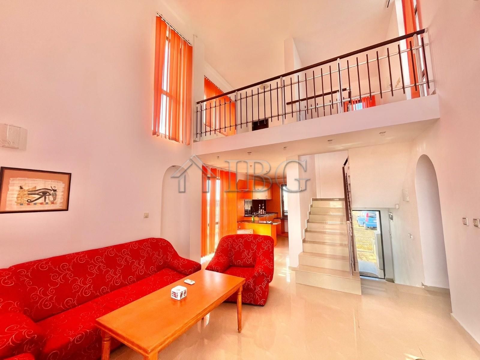 House with 2 Bedrooms and 2 Bathrooms for Sale Aleksandrovo, Burgas Region — photo 4