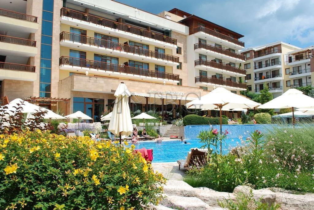 1-Bedroom Apartment with Park View Garden of Eden, Sveti Vlas — photo 18 of 20