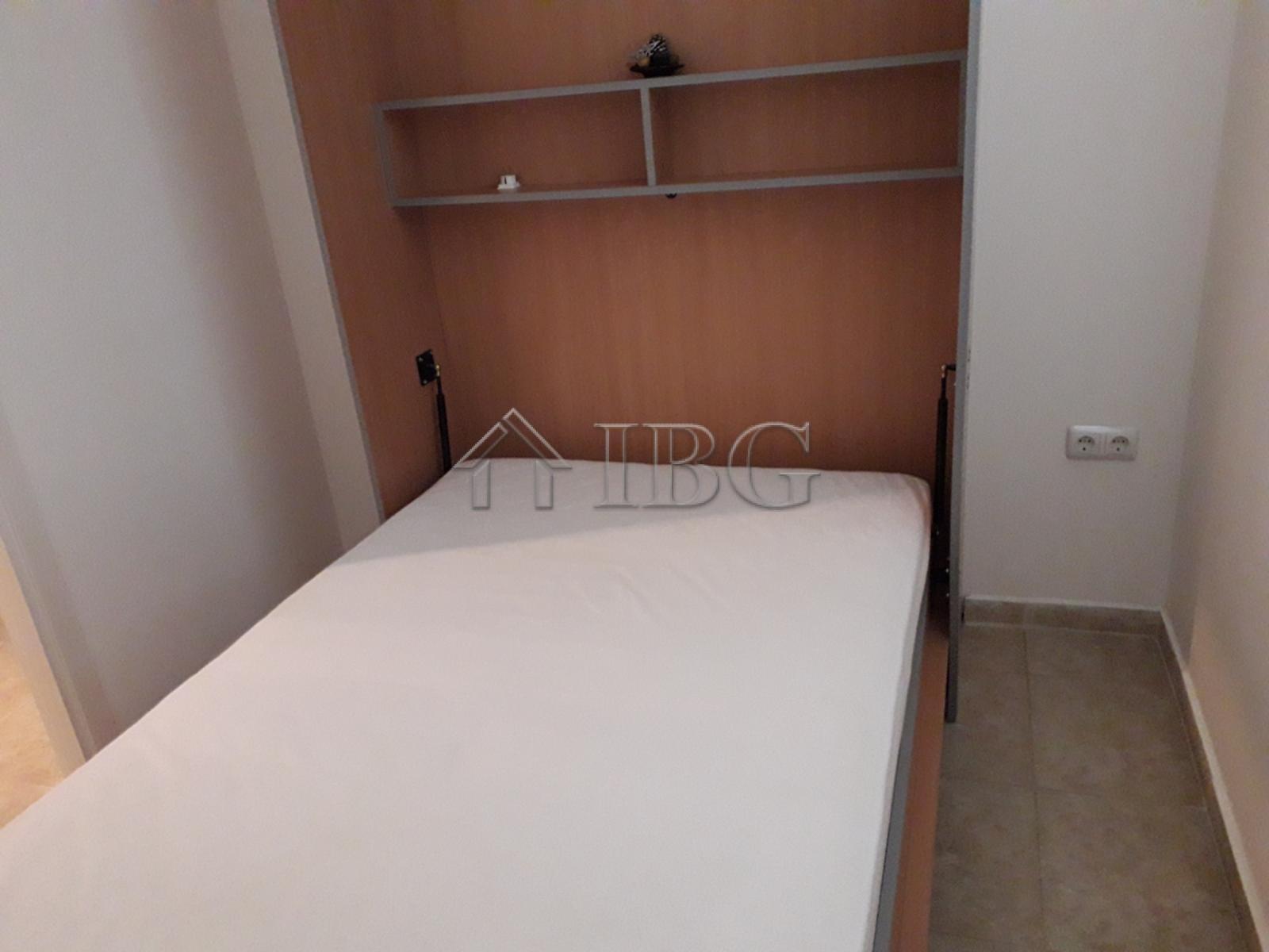 Sea view 2-bedroom apartment for sale in Complex Compass, Sveti Vlas, Dinevi Resort — photo 20 of 25