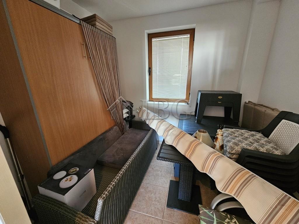 Sea view 2-bedroom apartment for sale in Complex Compass, Sveti Vlas, Dinevi Resort — photo 21 of 25