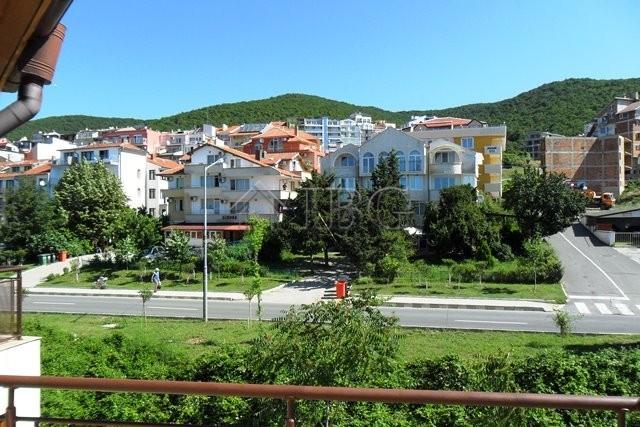 Sea view 2-bedroom apartment for sale in Complex Compass, Sveti Vlas, Dinevi Resort — photo 17 of 25