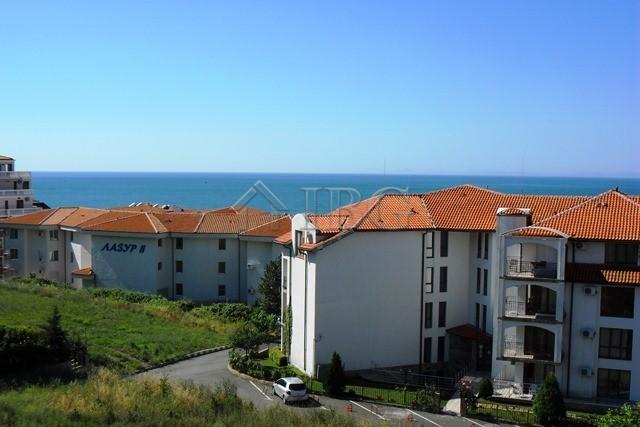 Sea view 2-bedroom apartment for sale in Complex Compass, Sveti Vlas, Dinevi Resort — photo 2