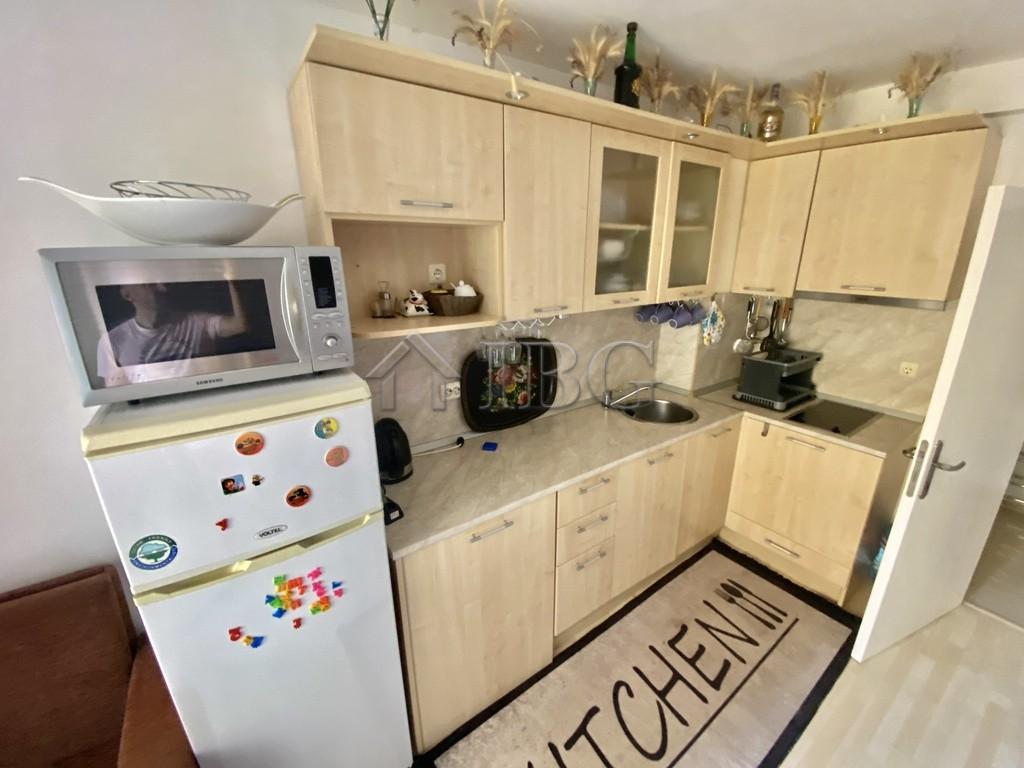 Two-bedroom apartment in Complex Sunset, 150 m. to the beach in Sveti Vlas — photo 4 of 18