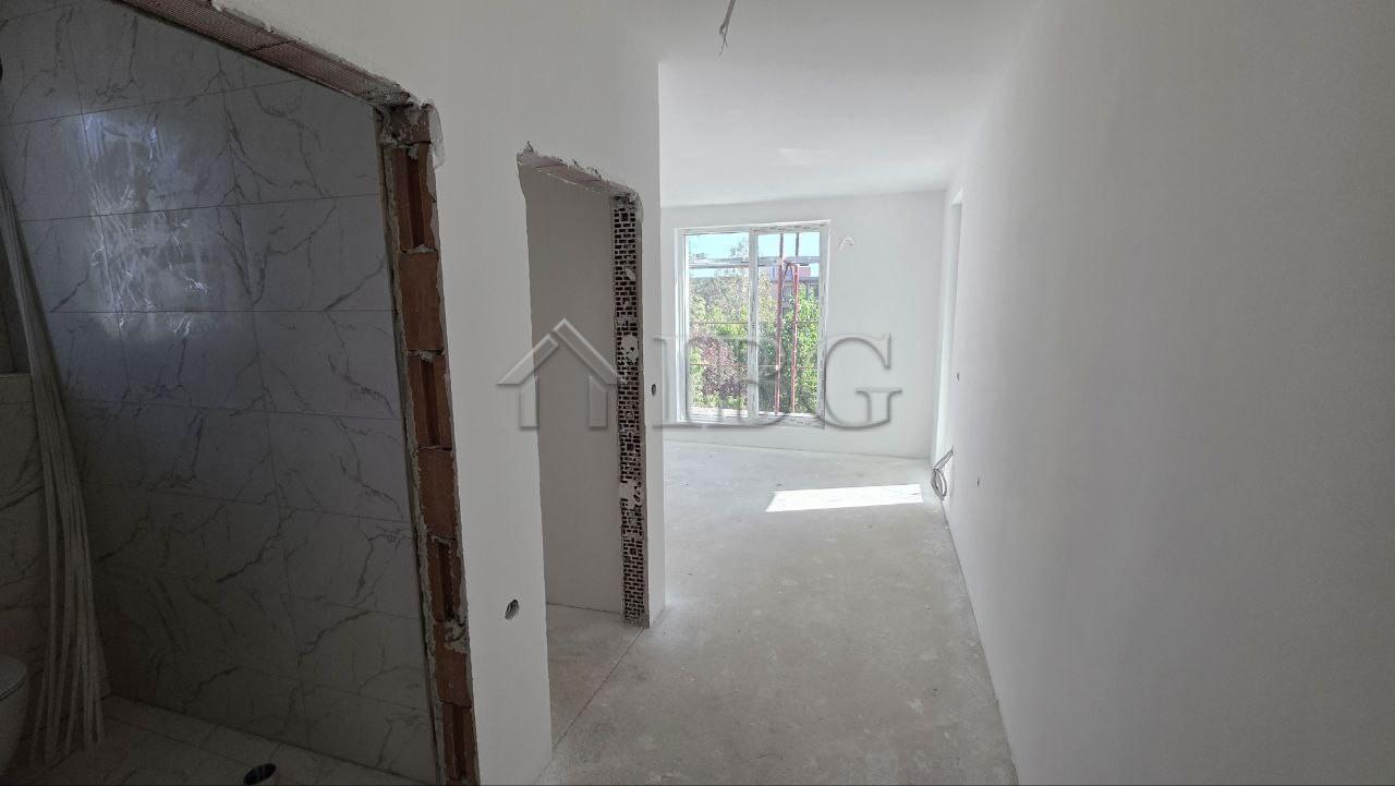 New Studio with Balcony La Mer Silver Residence-1, Sunny Beach — photo 8 of 13