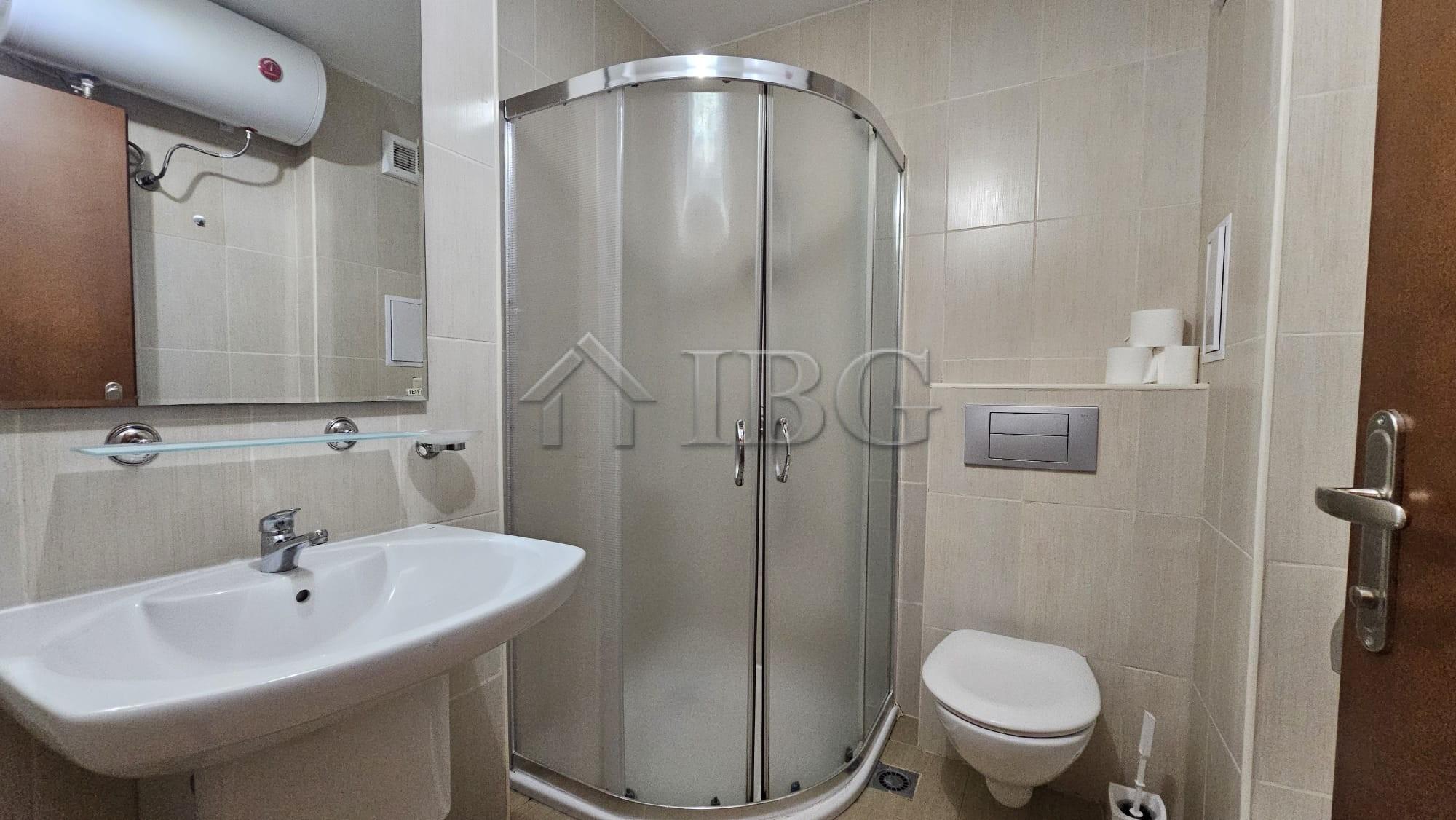1-Bedroom Apartment with Park View Garden of Eden, Sveti Vlas — photo 14 of 20