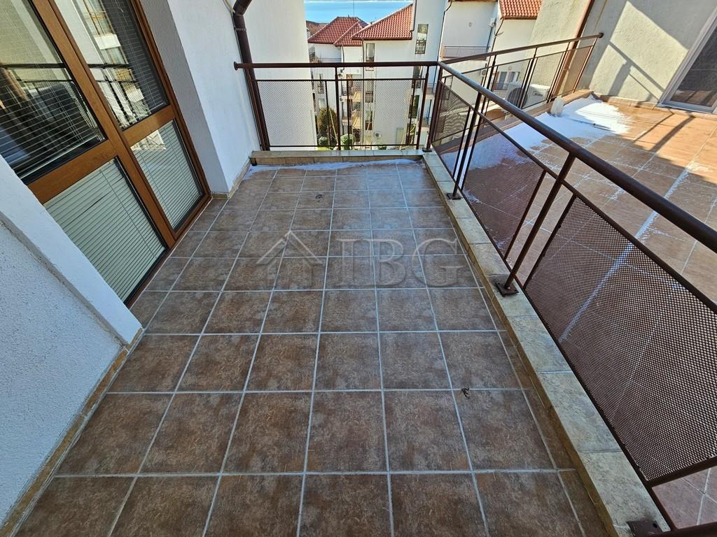 Sea view 2-bedroom apartment for sale in Complex Compass, Sveti Vlas, Dinevi Resort — photo 12 of 25