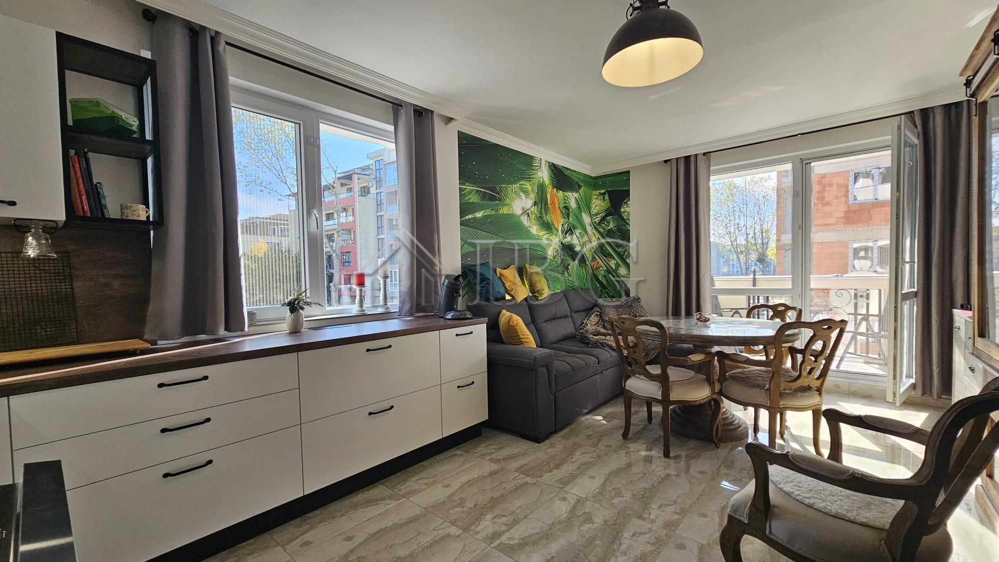Spacious Apartment for Sale Magnolia 6, Sunny Beach — photo 4 of 23