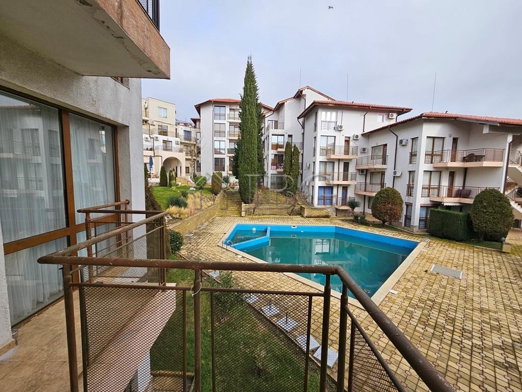 Pool view 1-bedroom apartment for sale in Complex Compass, Sveti Vlas, Dinevi Resort — photo 16 of 20