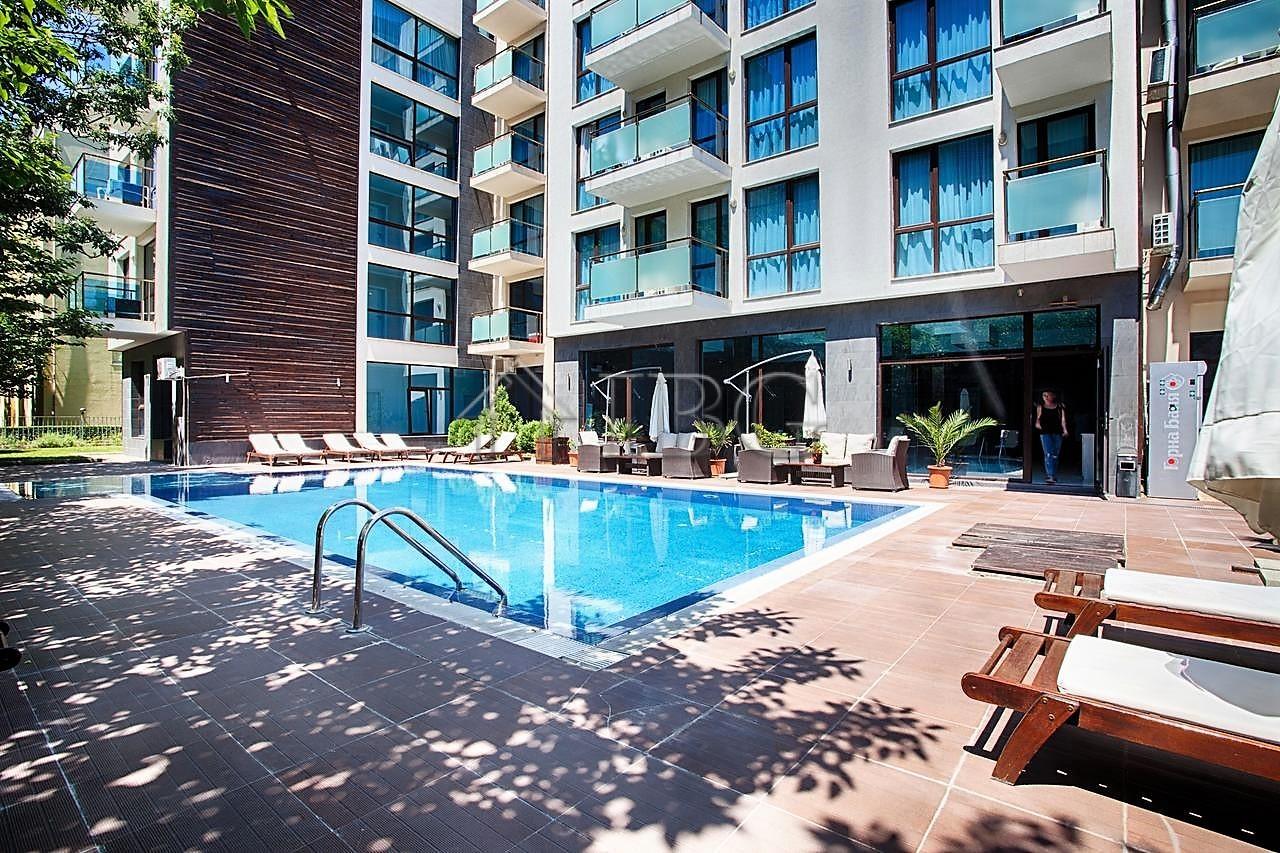 154 sq. m. Apartment with 3 bedrooms and own yard in Sun Gate, Sunny Beach — photo 25 of 25