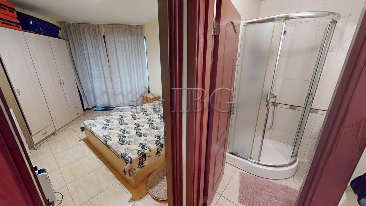 Furnished 1-Bedroom Apartment in Amadeus 1, Sunny Beach — photo 9 of 11