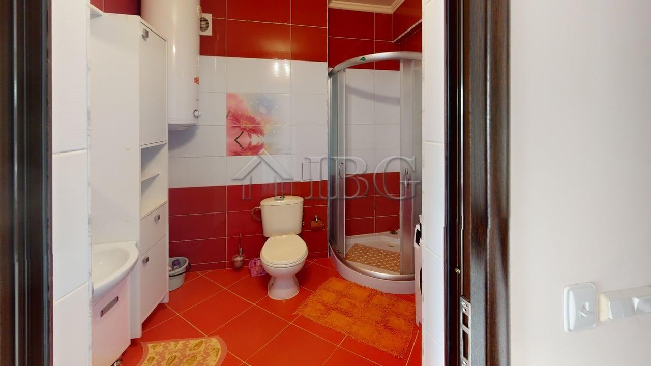 Pool view One bedroom apartment with 2 Bathrooms Amber Beach Complex, Sunny Beach — photo 23 of 25