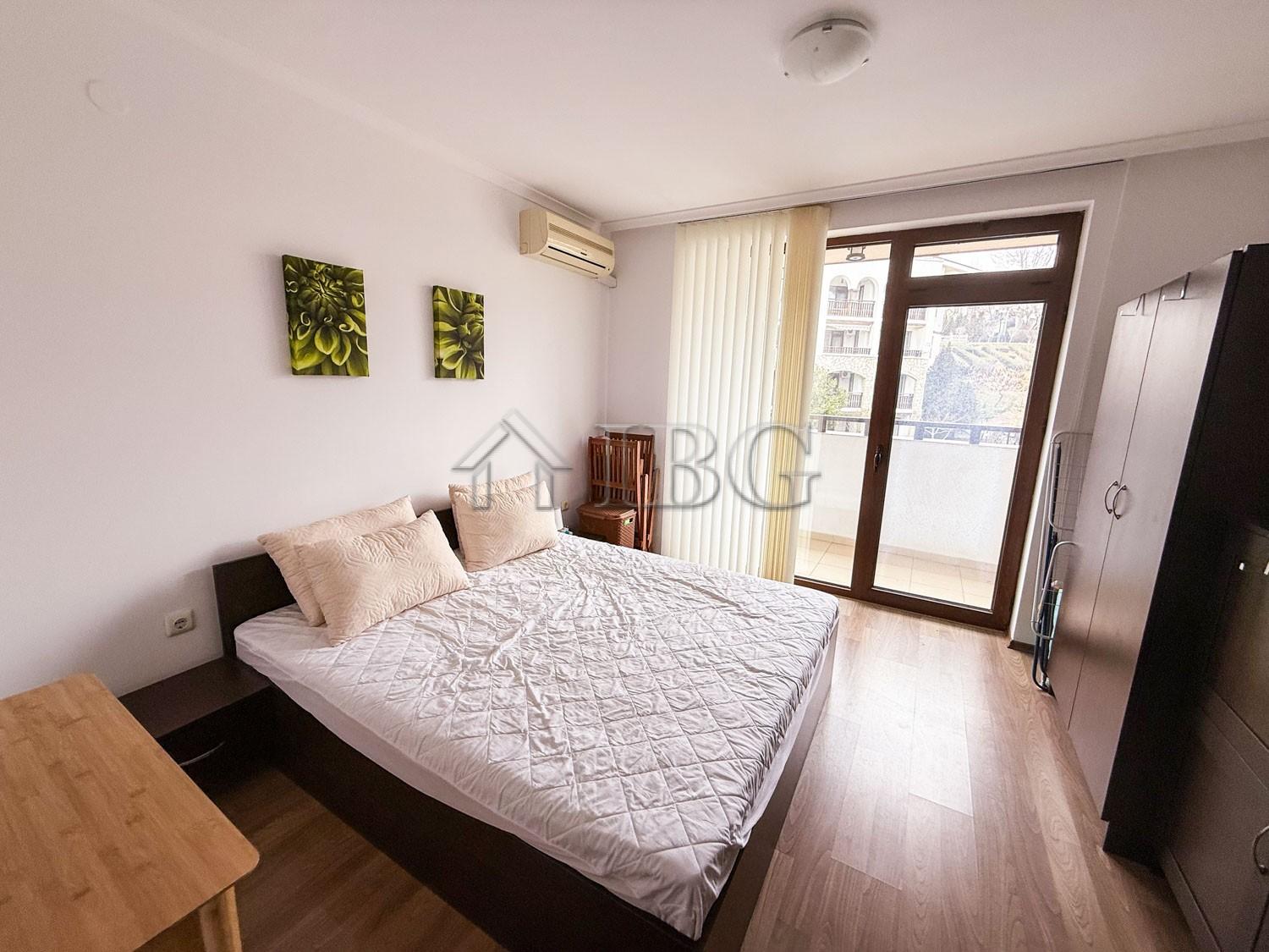 Furnished One-Bedroom Apartment Arena 1, Sveti Vlas - First Line to the Sea — photo 16 of 25
