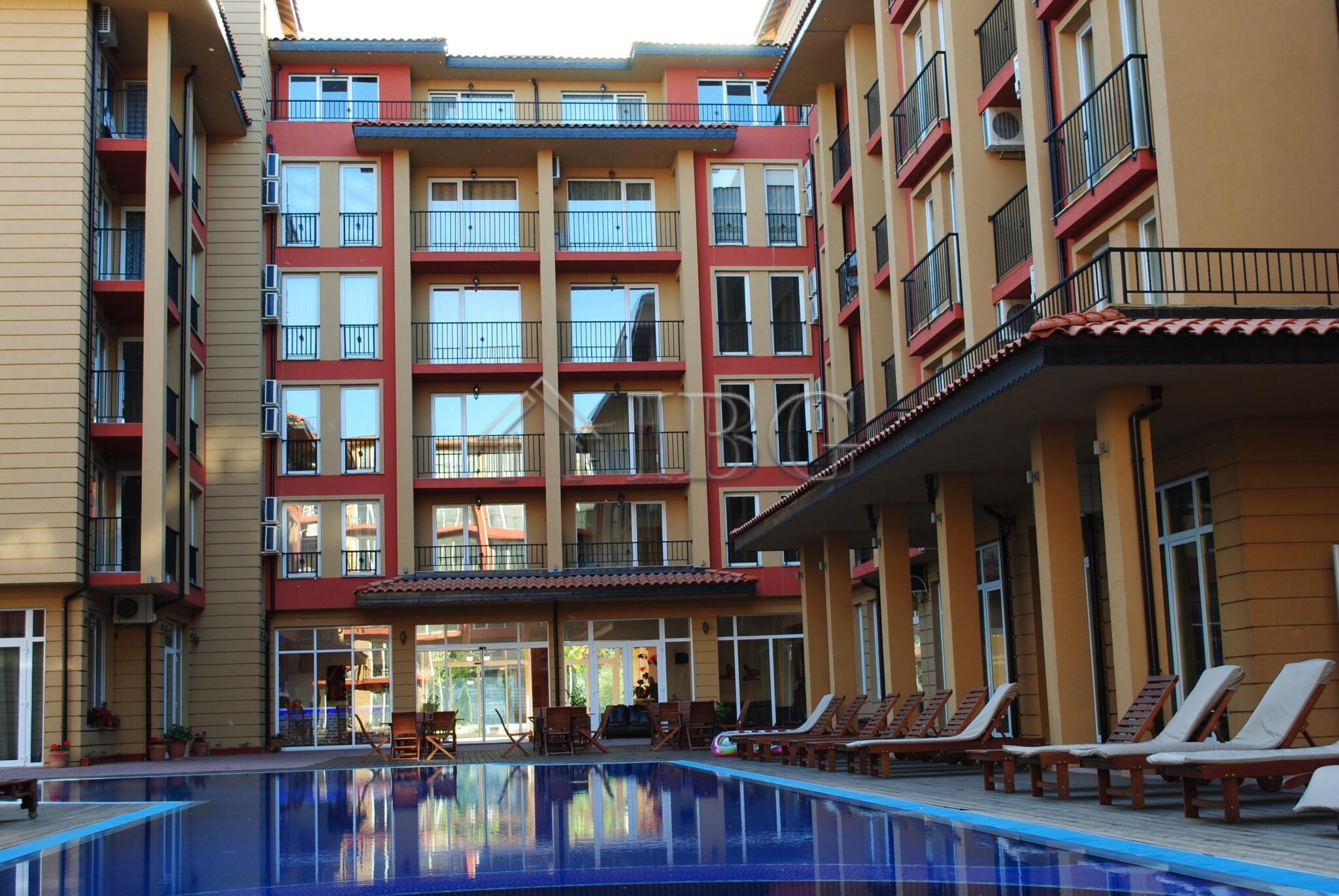 1-Bedroom Apartment with Garden Sunny View Central, Block 7 (New Building) — photo 5
