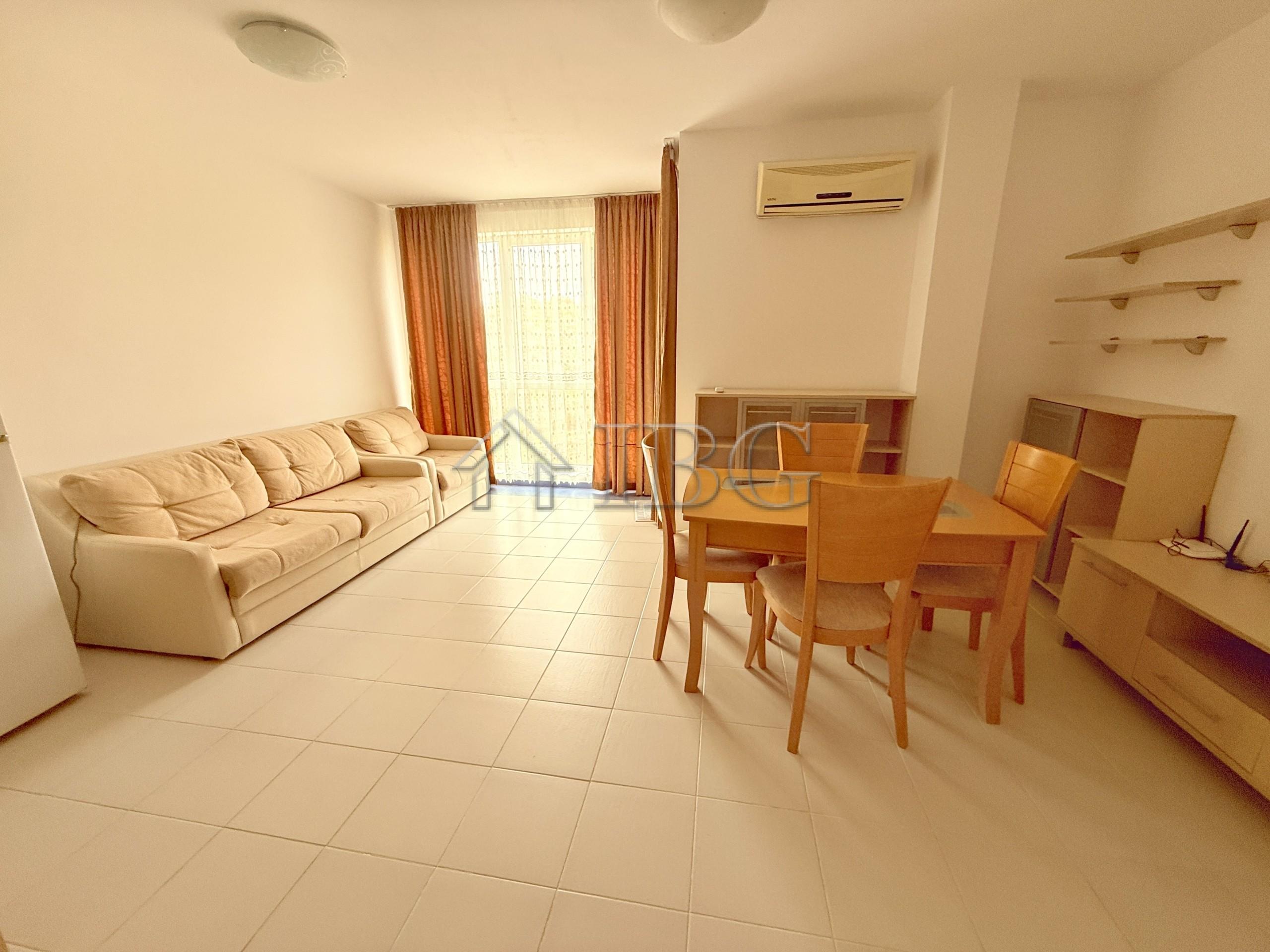 One-Bedroom Apartment with Mountain View in Butterfly Complex, Sveti Vlas — photo 2