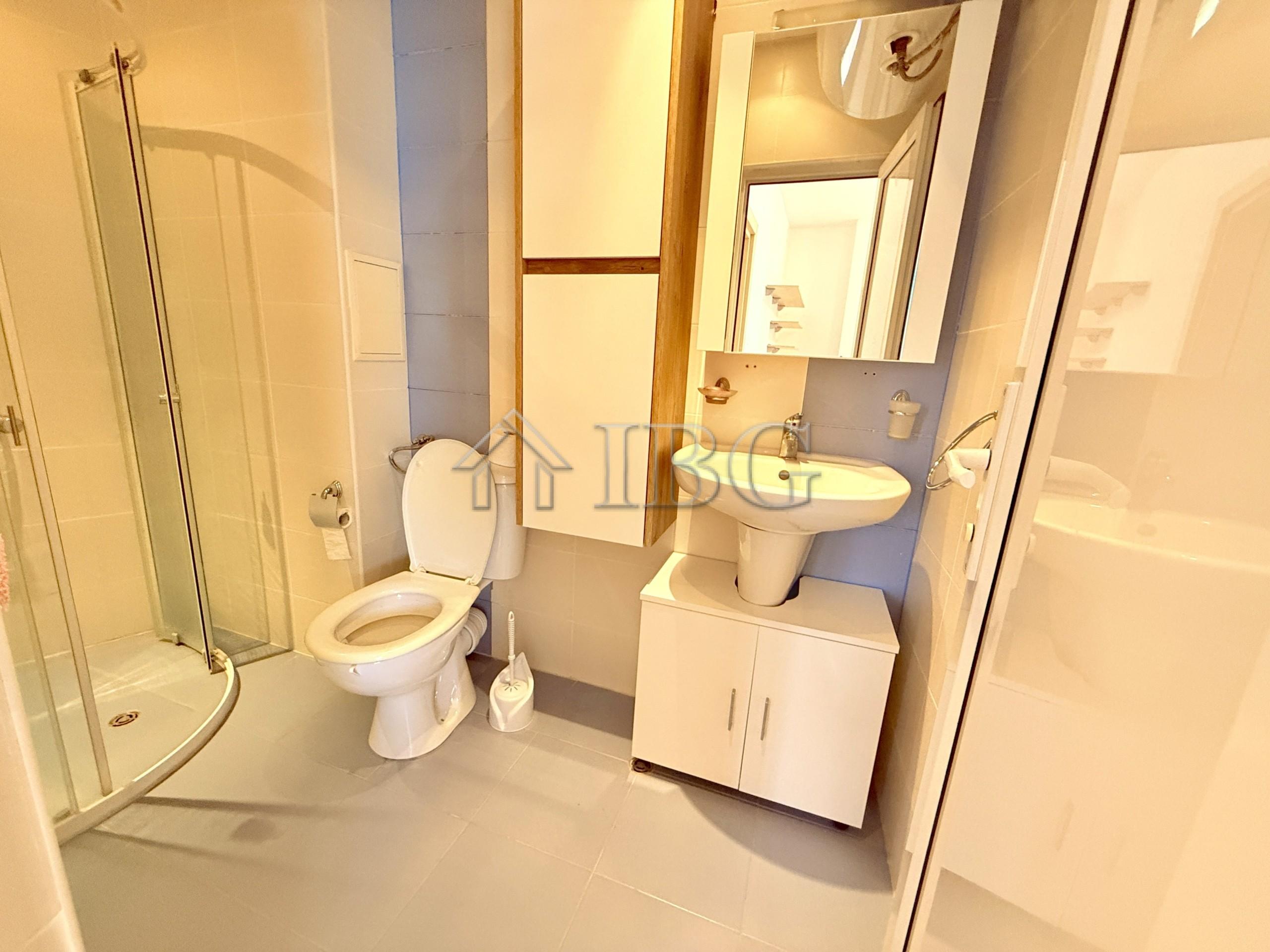 One-Bedroom Apartment with Mountain View in Butterfly Complex, Sveti Vlas — photo 10 of 18