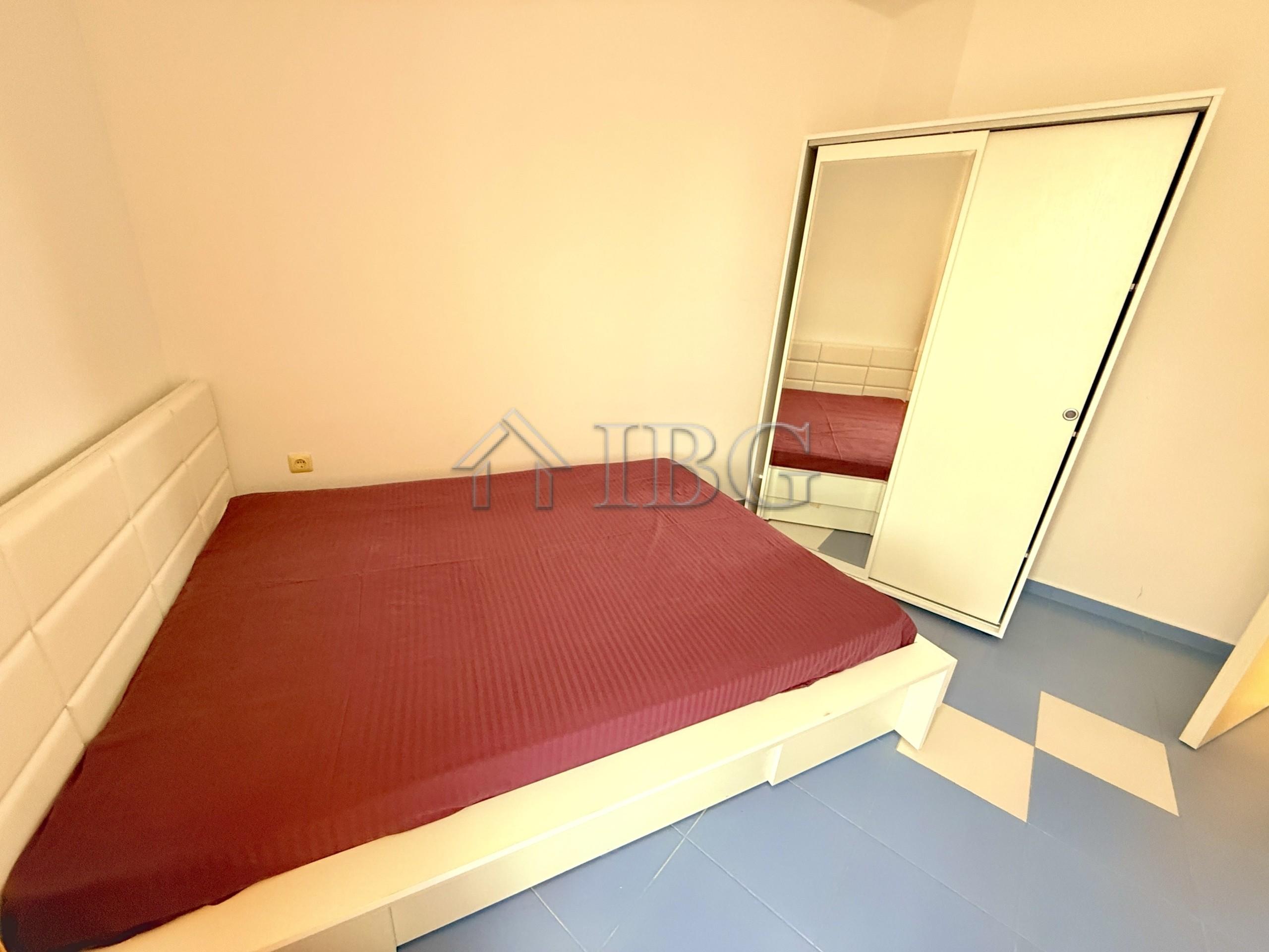 One-Bedroom Apartment with Mountain View in Butterfly Complex, Sveti Vlas — photo 15 of 18