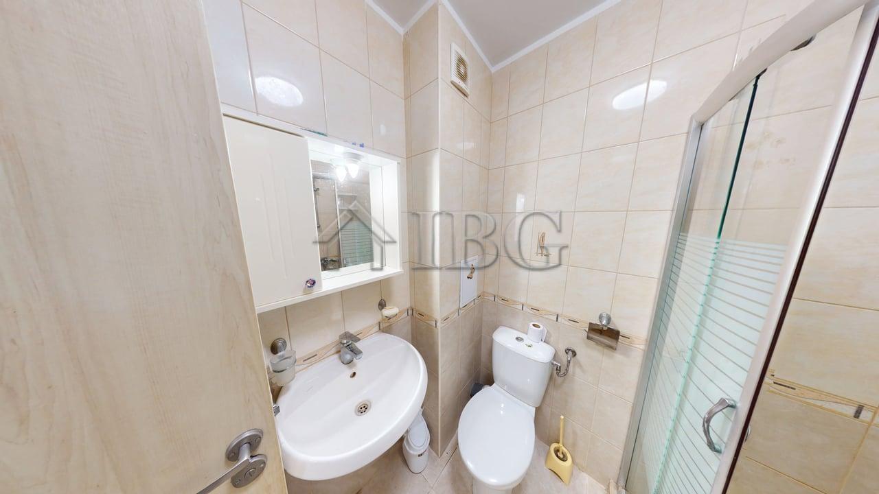 Comfortable One-Bedroom Apartment for Sale Rio Apartments — photo 11 of 15
