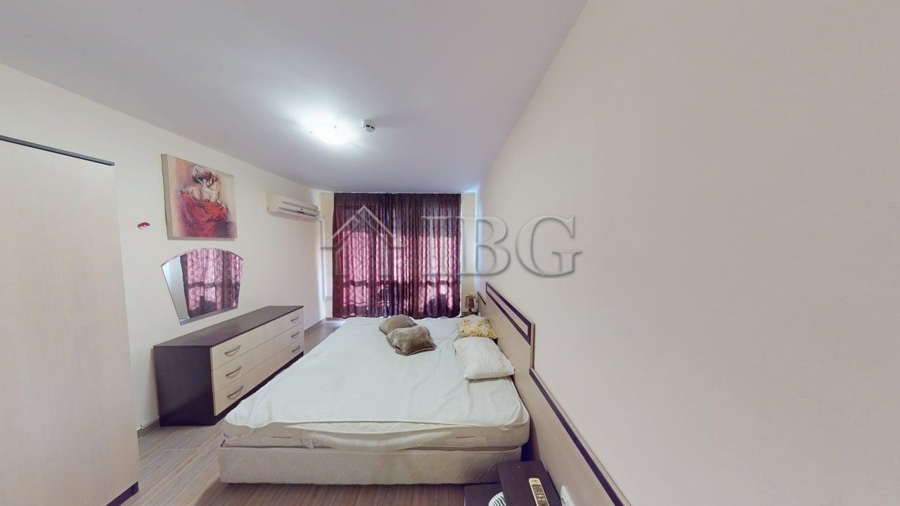 Comfortable One-Bedroom Apartment for Sale Rio Apartments — photo 12 of 15